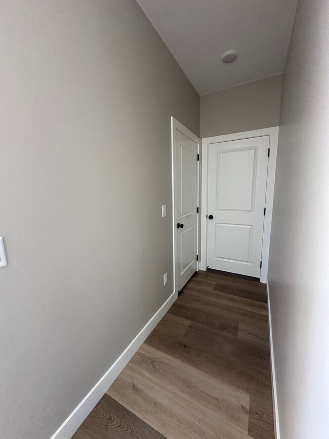 Photo - Charming basement apartment