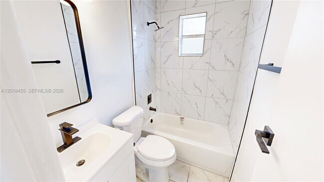 Photo - 2760 NW 58th St