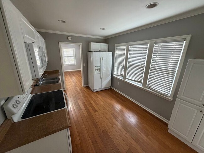 Photo - 2 Bed Ferndale home for rent - walking distance to downtown!