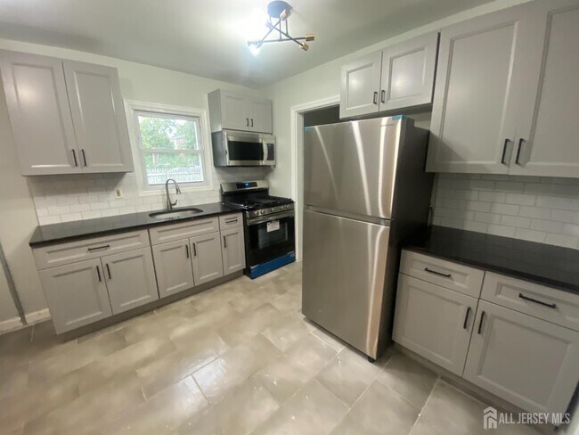 Photo - 148 Jones Ave