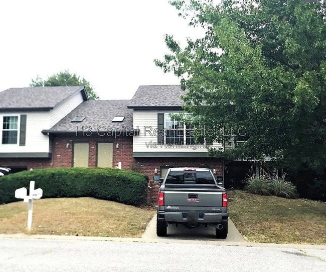 Building Photo - 319 Hannah Dr