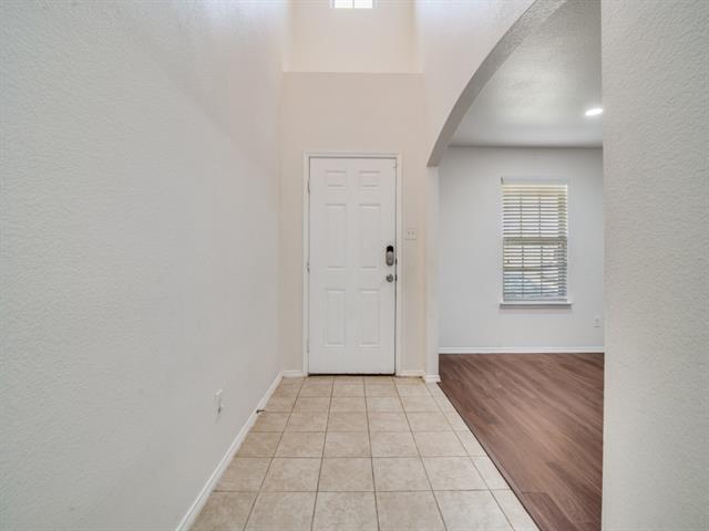 Photo - 2476 French St