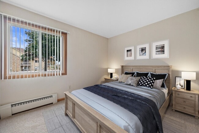 Delafield Country Aire Associates LLC