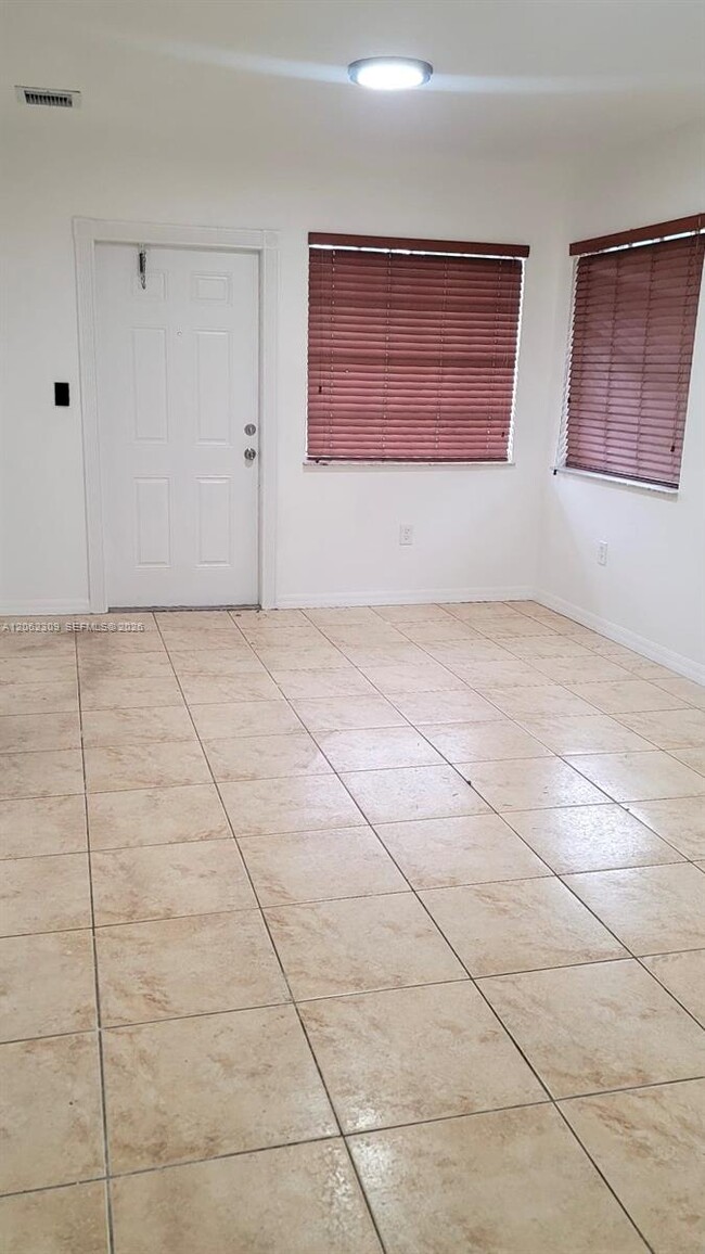 Photo - 3250 NW 94th St Unit 0