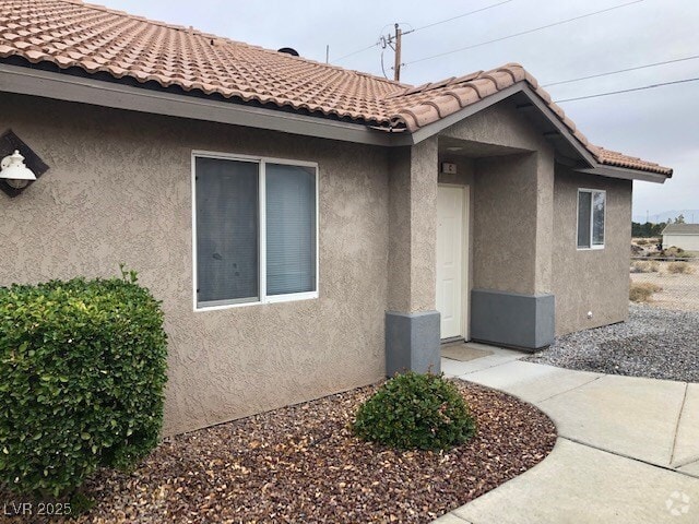 Building Photo - 1360 Pocahontas Ave Rental
