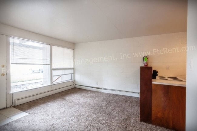 Photo - 701 Parker St Unit 9