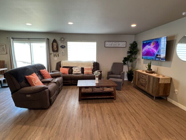 Photo - 3 bed/2 bath rambler style home! Double ga...