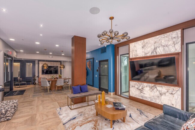 Clubroom - The Promenade at Lynbrook