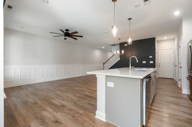 75 Balfour Run