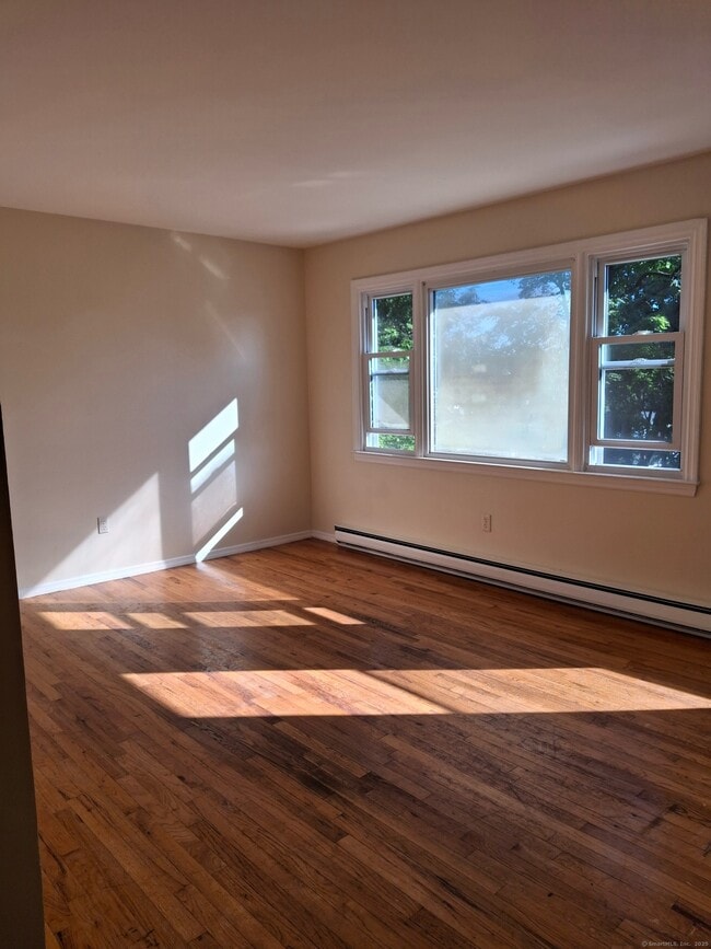 Photo - 14B Division St Unit 2