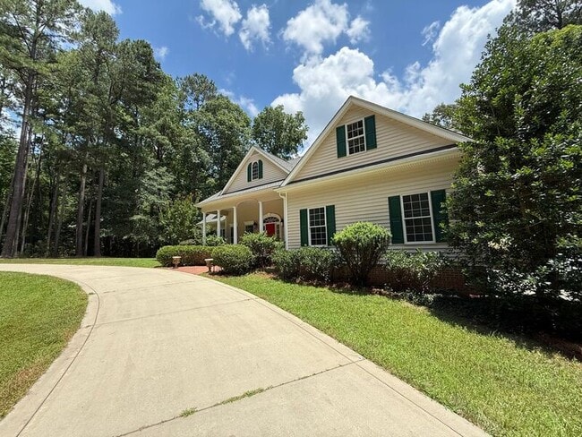 Photo - 3021 Hickory Tree Pl