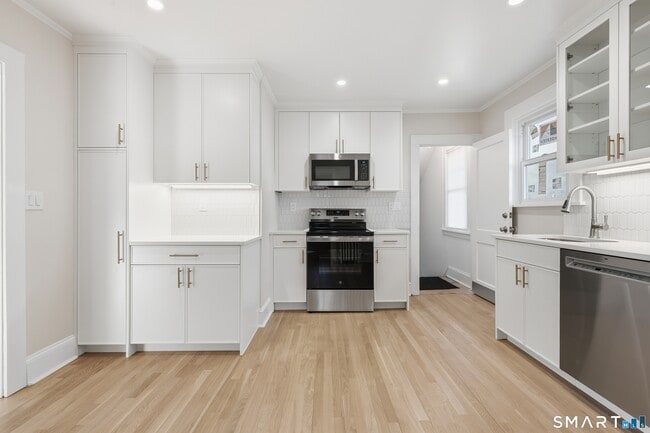 Photo - 44 Lorraine Terrace Unit 2