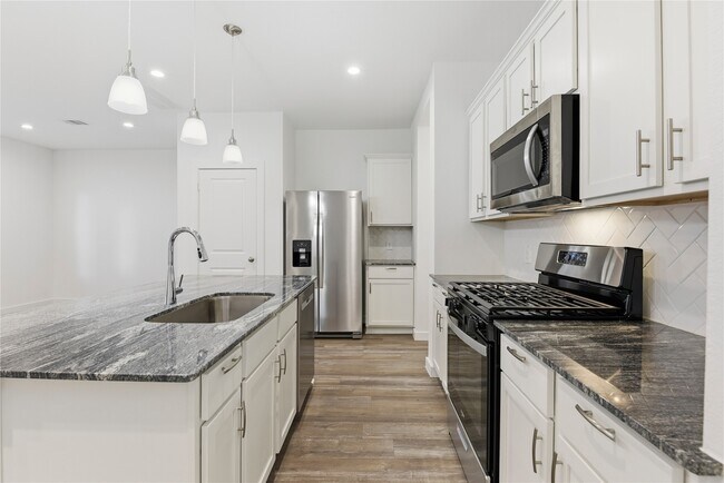 Photo - 3022 La Latina Dr