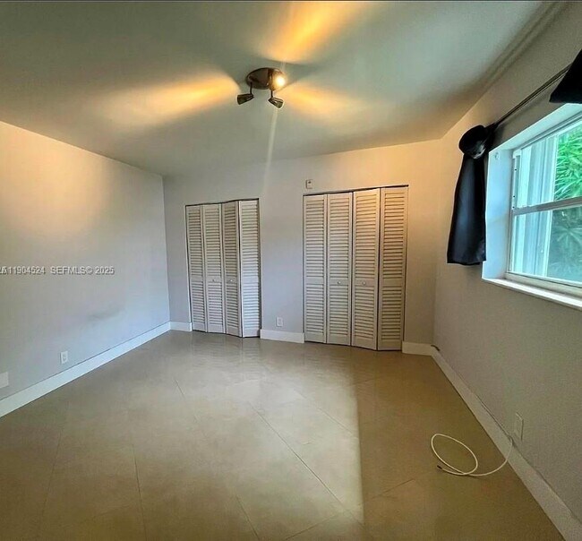 Photo - 1824 Monroe St Unit 8