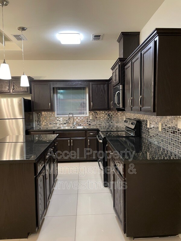 Photo - 1715 W Smith Dr Unidad 2