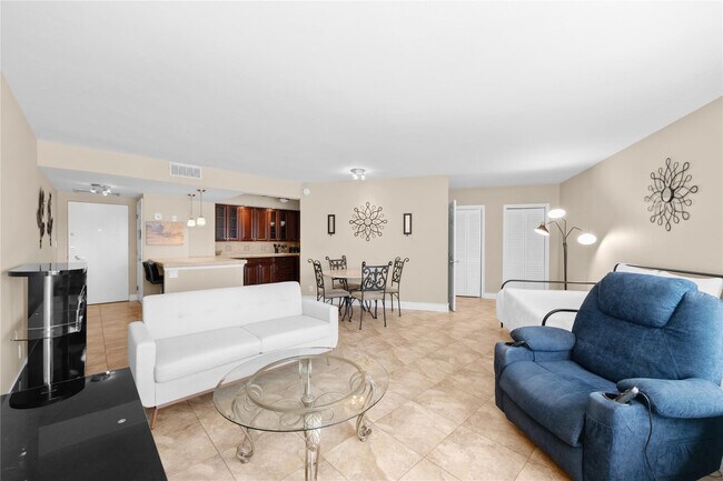 Photo - 3700 Galt Ocean Dr Unit 409