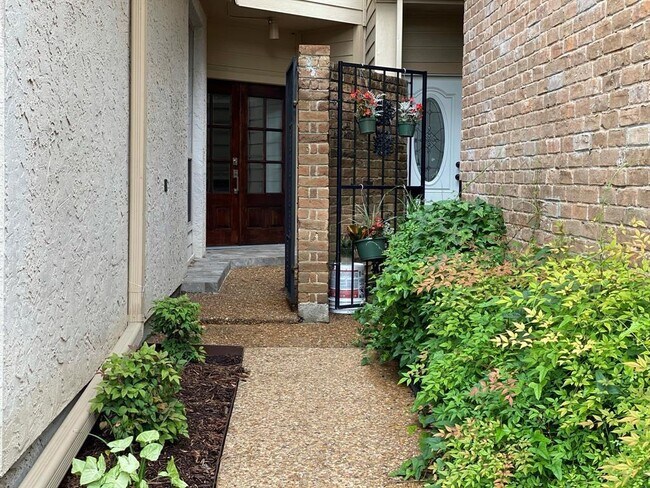 Photo - 12625 Memorial Dr Unit 114