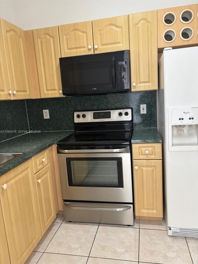 Photo - 2953 W 80th St Unit 204