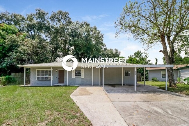 Building Photo - 4 Bedroom Pet-Friendly Home in Tampa, FL w...