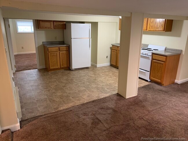 Photo - 654 Washington St