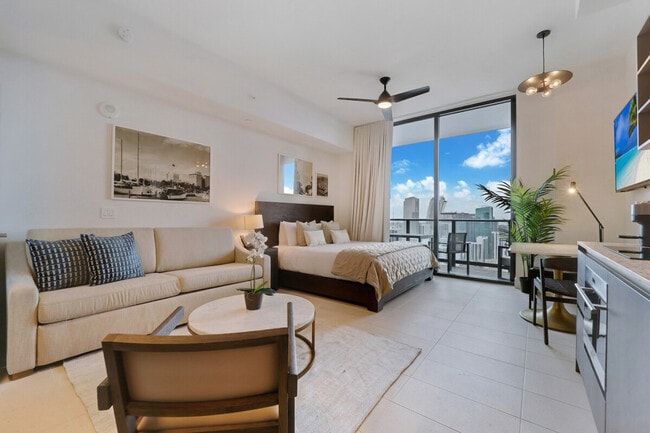 Building Photo - 33 NE 2nd Ave Unit ID1059808P