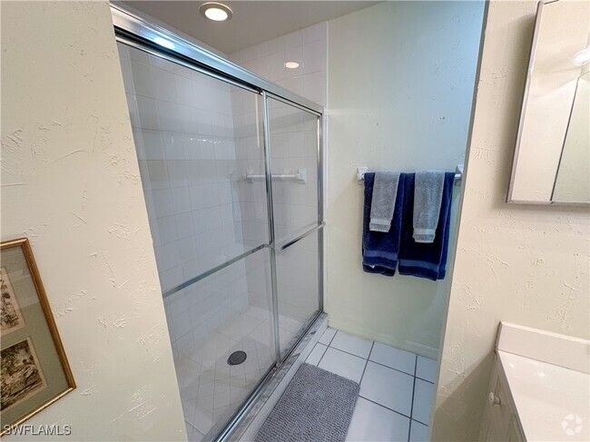 Building Photo - 348 Carinosa Ct Unit 18-10 Rental