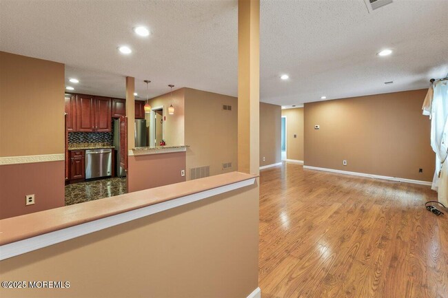 Photo - 19 Augusta Ct Unit 8