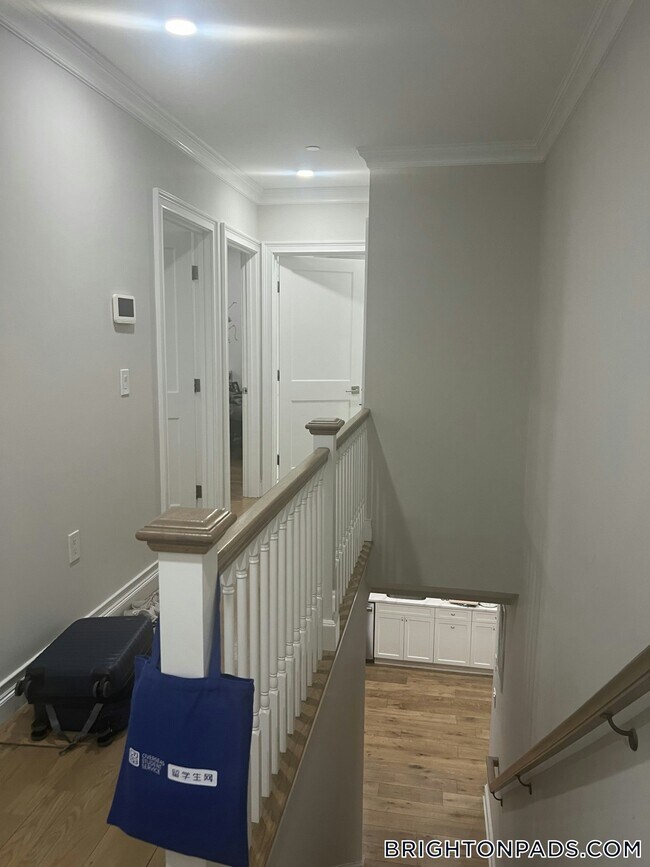 Photo - 14 Mt Hood Rd Unit 1