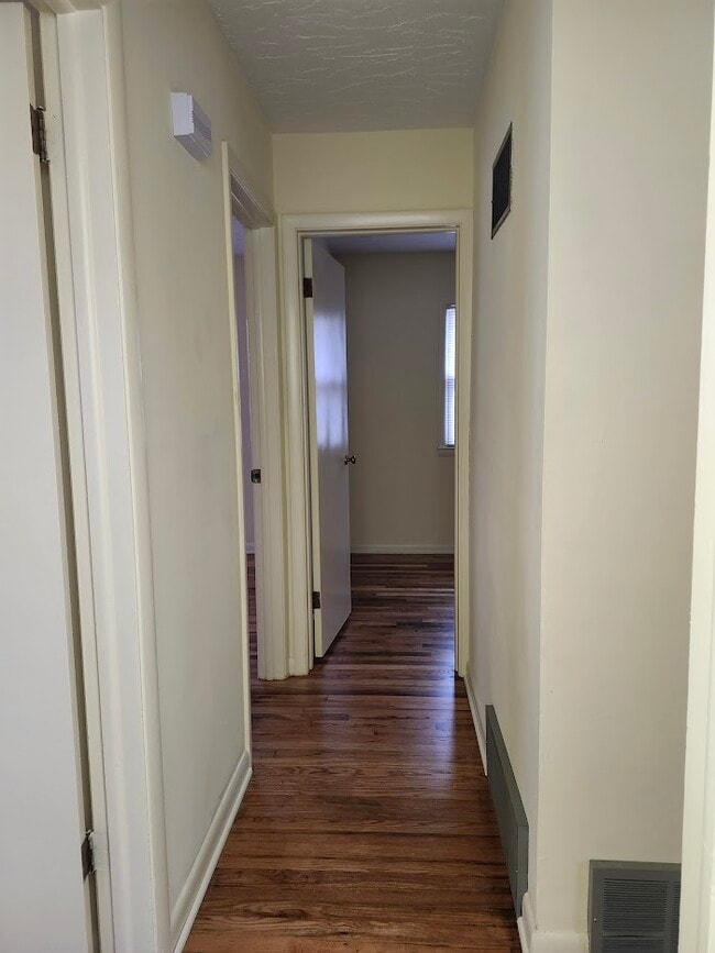 Photo - 3816 Gertrude St