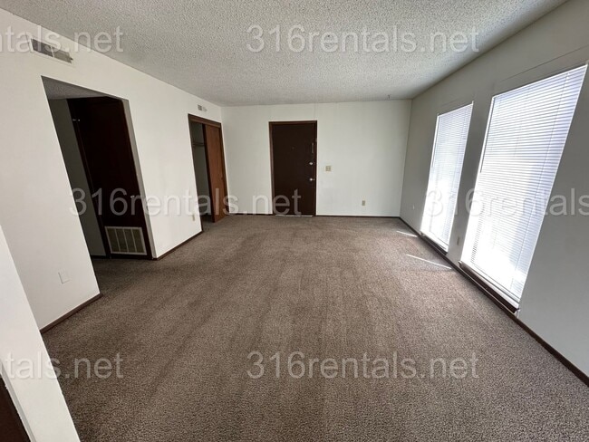 Photo - 351 E Marion Ct Unidad 351 E Marion Ct Apt 4