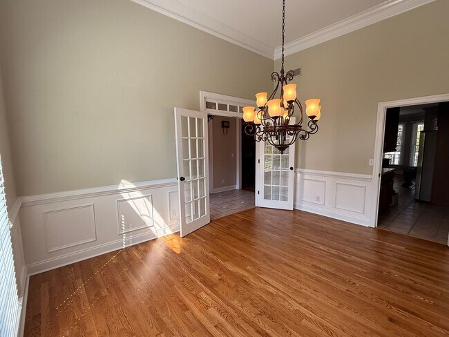 Photo - This beautiful brick home is located in Vi...