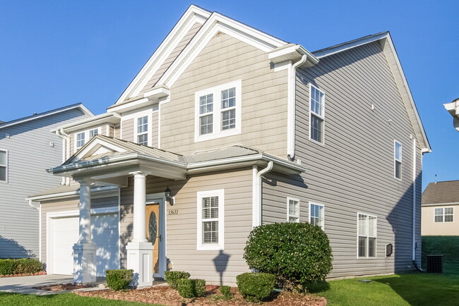 Photo - 13633 Coram Pl