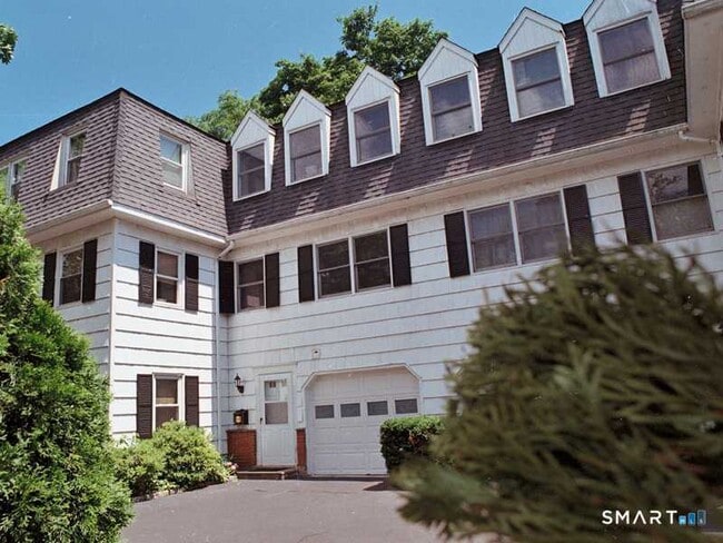 Building Photo - 213 River Rd Ext Unit 1