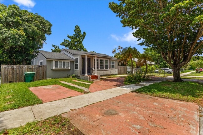 Photo - 511 NE 110th Terrace