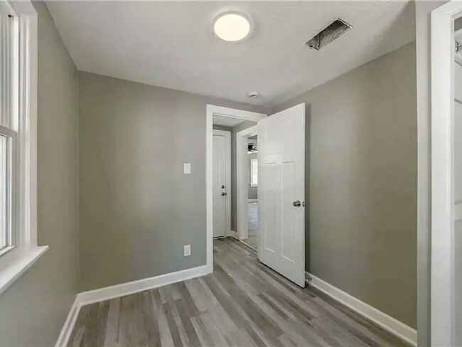 Photo - 426 E Elm St