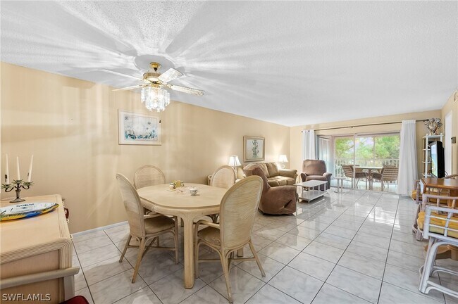 Building Photo - 5419 Rattlesnake Hammock Rd Unit 306F