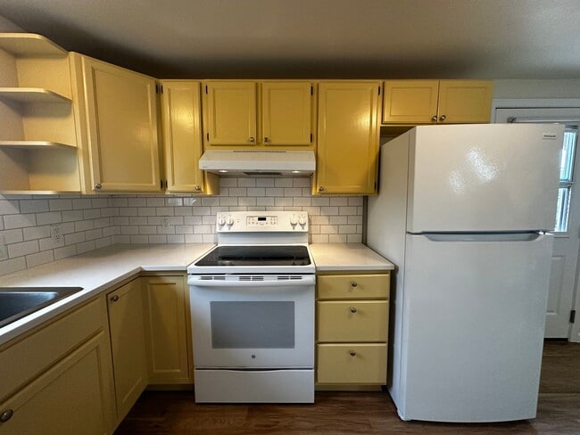 Photo - 3827 Wetmore Ave Unit B