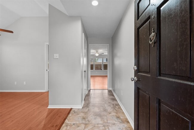 Photo - 15834 Constitution Ln