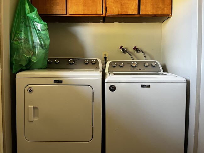 Photo - 925 Olympic Ave