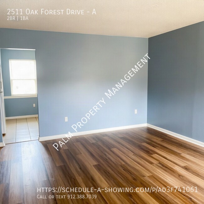 2511 Oak Forest Dr