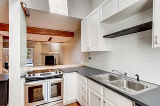 Photo - Beautiful 3 Bedroom Townhome in North Boulder