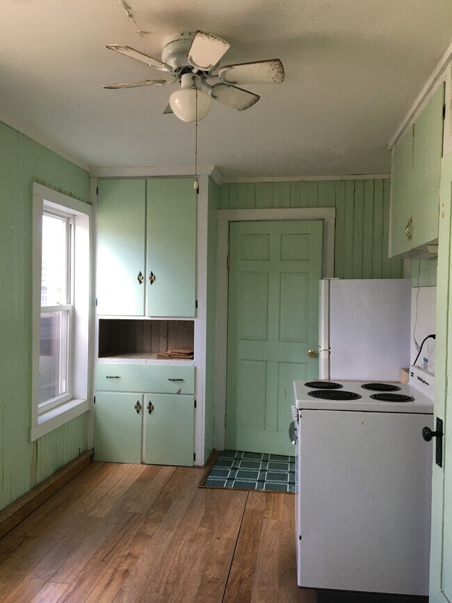 Photo - 122 South Ave