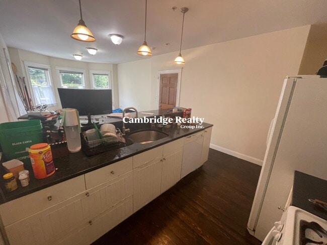 Building Photo - 6 Giles Park Unit 1A Rental