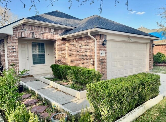 Building Photo - 1614 York Creek Dr