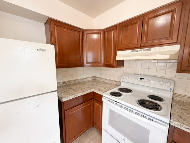 706-708 Darby Ct Unit 1