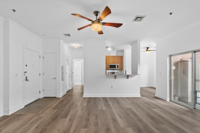 Photo - 172 Culver Ave Unit 206