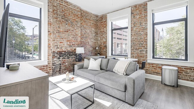 Building Photo - 425 20th St S Rental