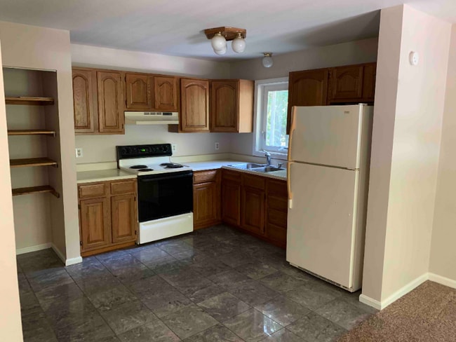 Photo - 329 Old Lake Shore Rd Unit 7