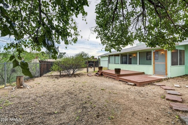Photo - 1892 Vista Dr