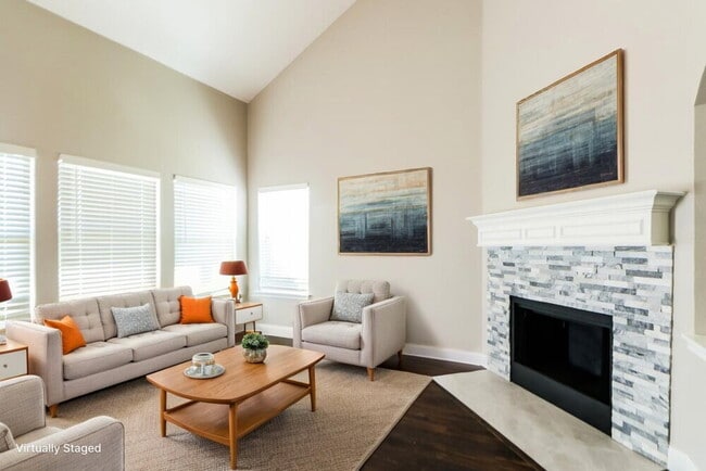 Photo - 125 Brown St